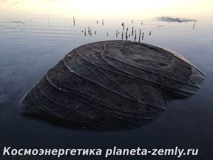 Ковдорчанин нашел уникальный камень с таинственными узорами Гиперборея по преданию древних – легендарная северная страна